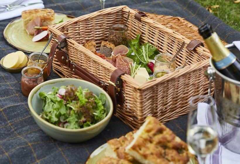 호텔 The Methuen Arms