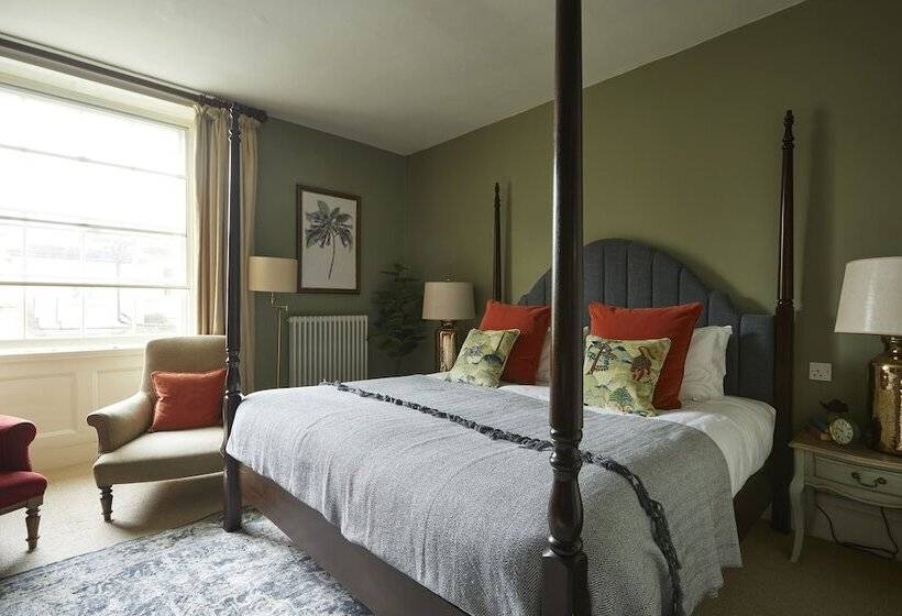 호텔 The Methuen Arms