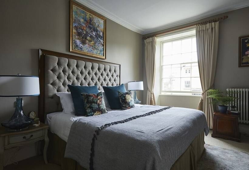 호텔 The Methuen Arms