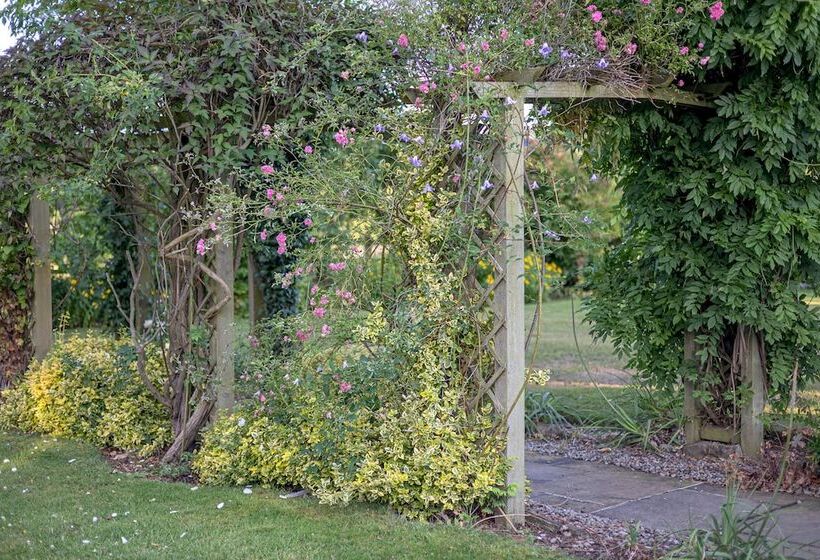 בית מלון כפרי The Morritt