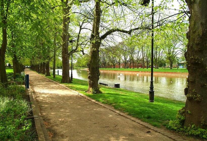 酒店 The Northwick Arms