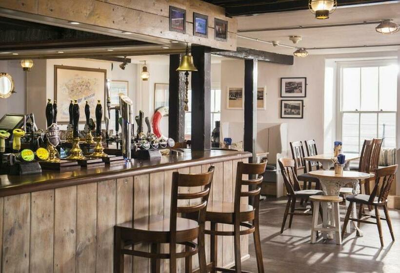 فندق The Old Success Inn