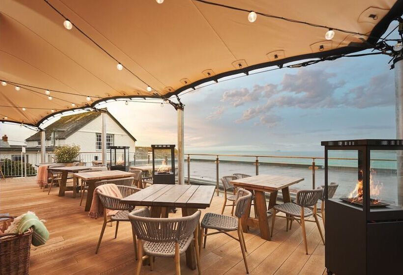 فندق The Old Success Inn