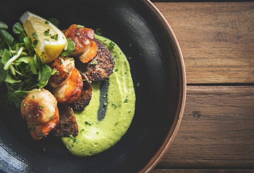 فندق The Old Success Inn