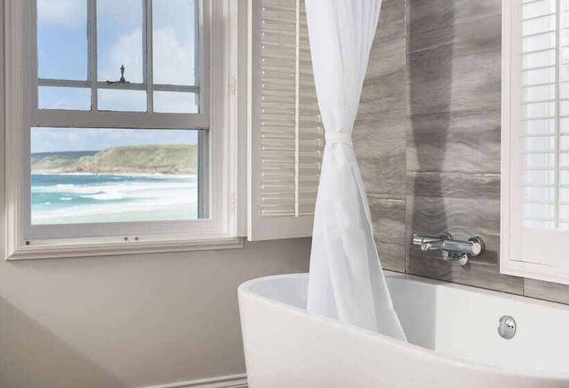 فندق The Old Success Inn