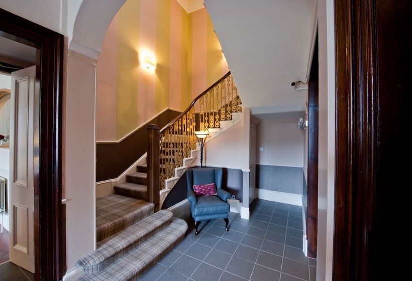 فندق The Parklands