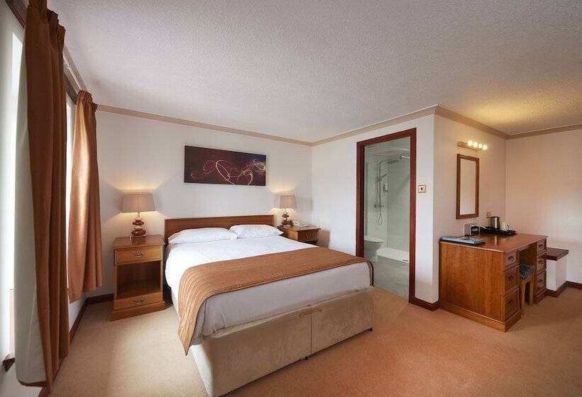 ホテル The Priory