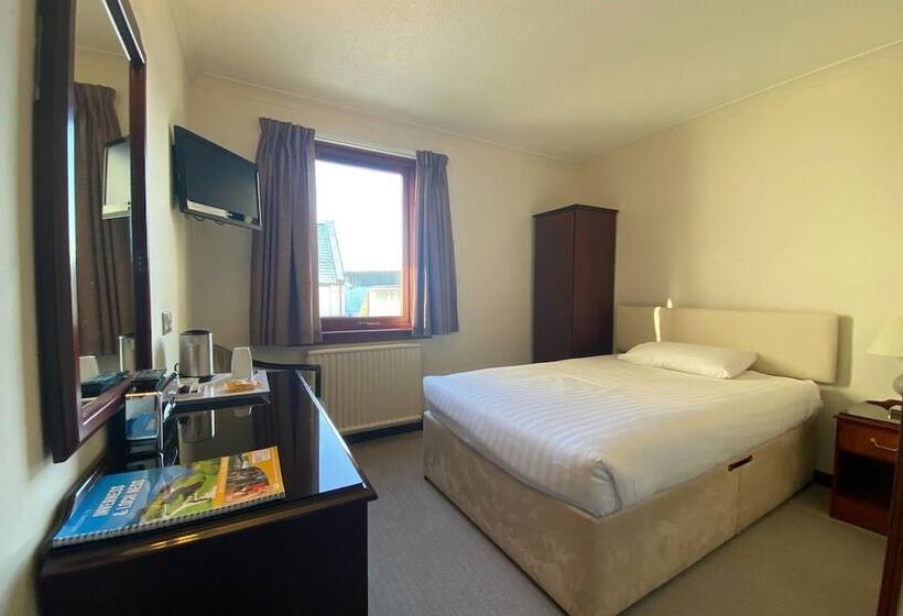 ホテル The Priory