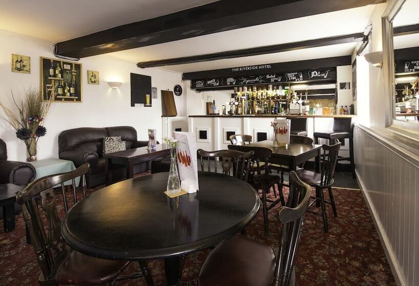 ホテル The Riverside