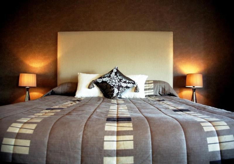 فندق The Tontine