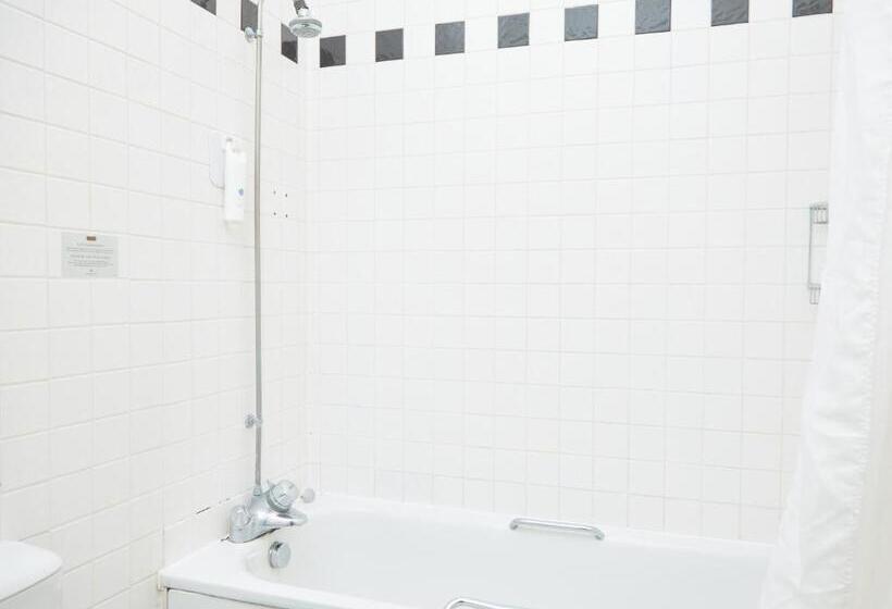 Kings Arms Hotel By Greene King Inns