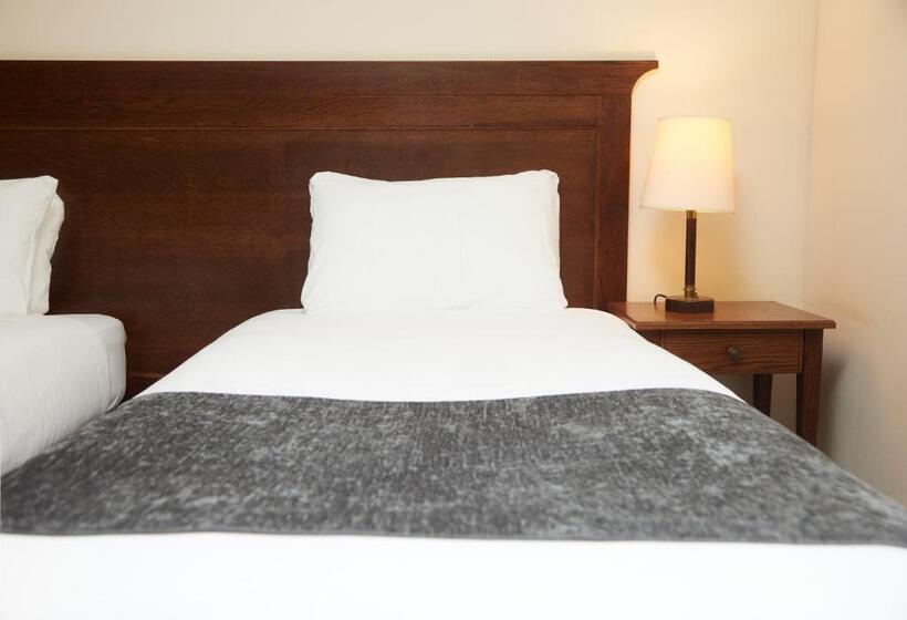 Kings Arms Hotel By Greene King Inns