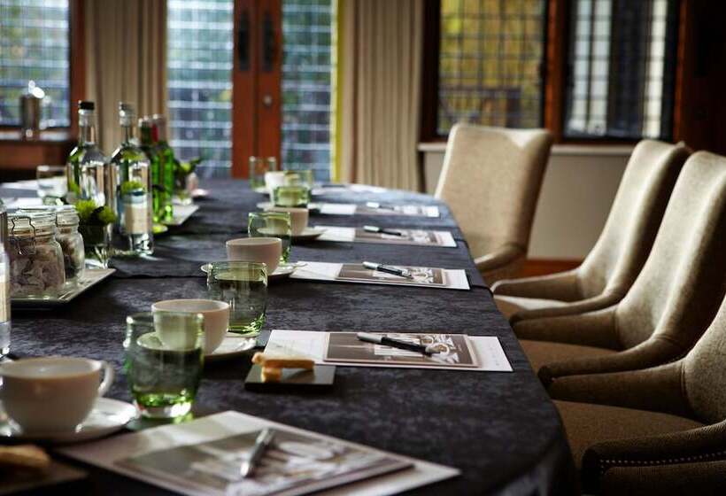 Langshott Manor Luxury Hotel Gatwick