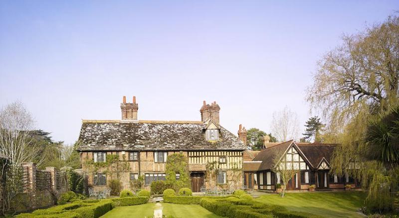Langshott Manor Luxury Hotel Gatwick