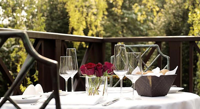 Langshott Manor Luxury Hotel Gatwick