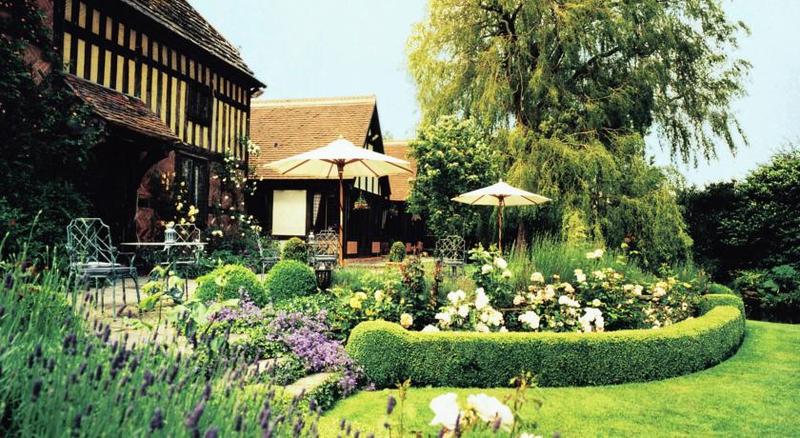 Langshott Manor Luxury Hotel Gatwick