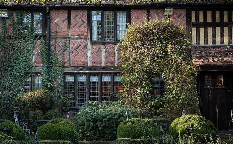 Langshott Manor Luxury Hotel Gatwick