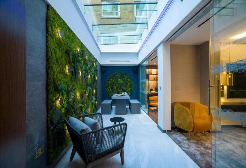 Middle Eight   Covent Garden   Preferred Hotels And Resorts