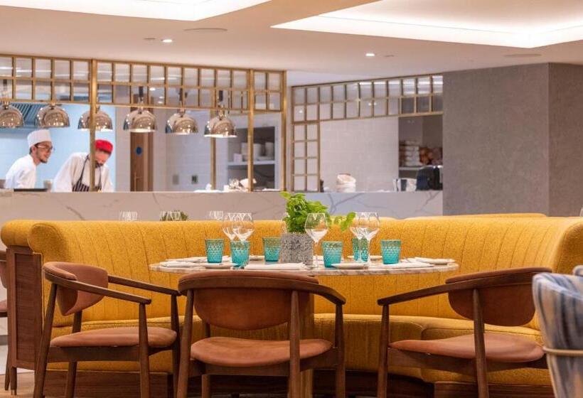 Middle Eight   Covent Garden   Preferred Hotels And Resorts