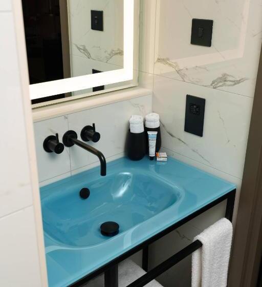 Middle Eight   Covent Garden   Preferred Hotels And Resorts