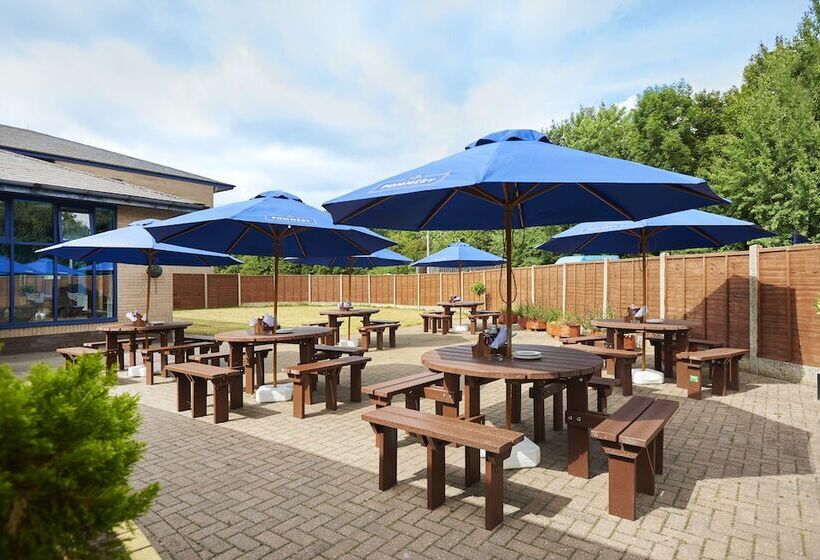 Novotel London Stansted Airport