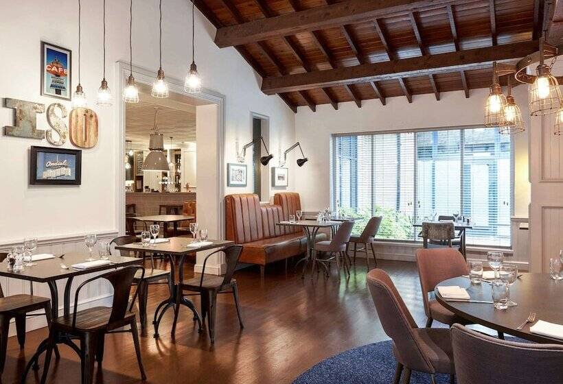 Novotel London Stansted Airport