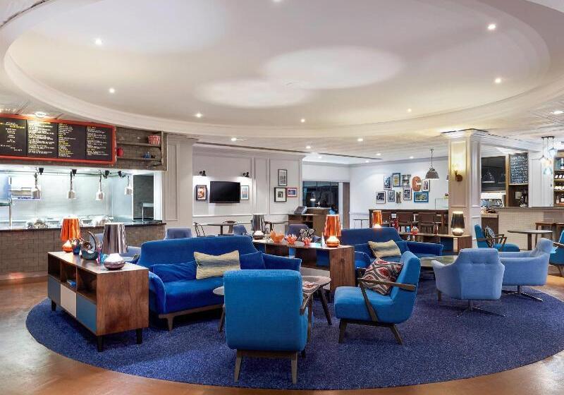Novotel London Stansted Airport