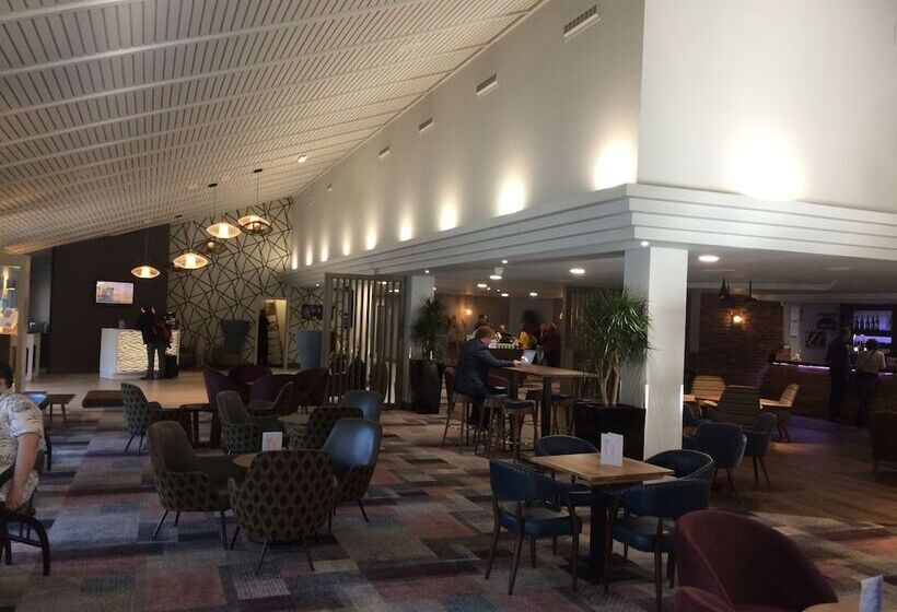 Novotel Manchester West