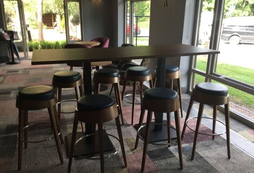 Novotel Manchester West