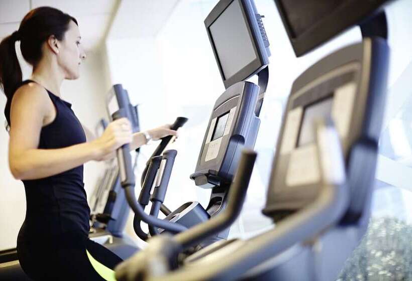 Novotel Manchester West