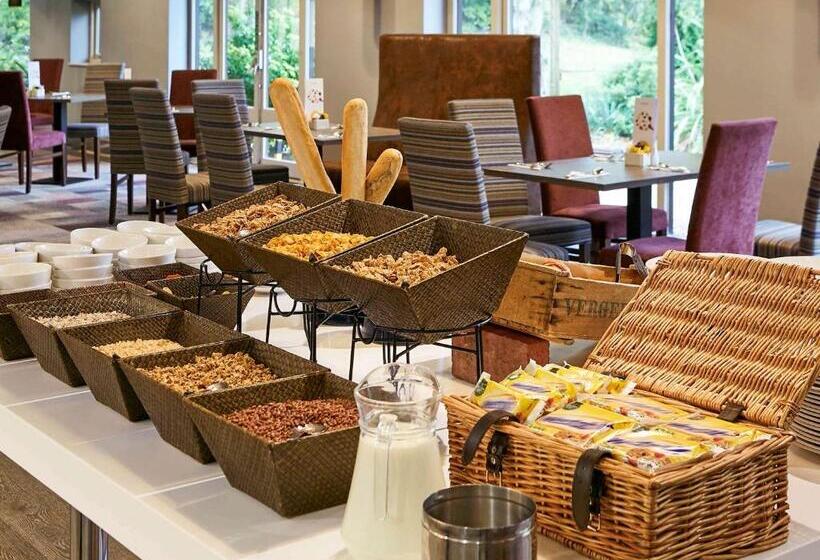 Novotel Manchester West