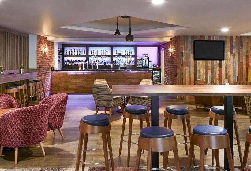 Novotel Manchester West