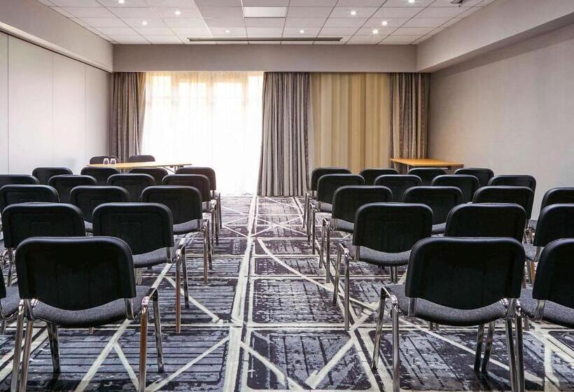 Novotel Manchester West