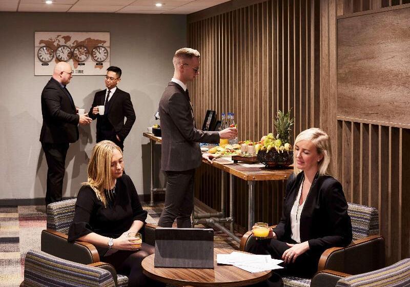 Novotel Wolverhampton City Centre