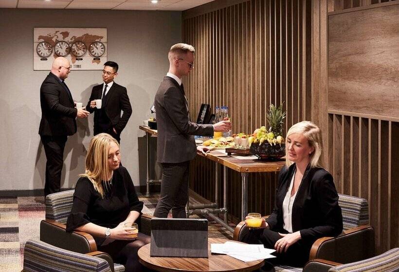 Novotel Wolverhampton City Centre