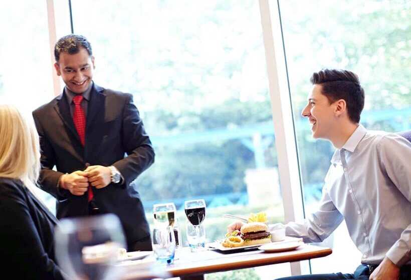 Novotel Wolverhampton City Centre