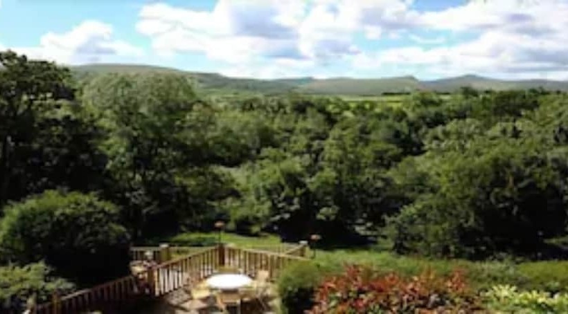 Peterstone Court Country House Restaurant & Spa