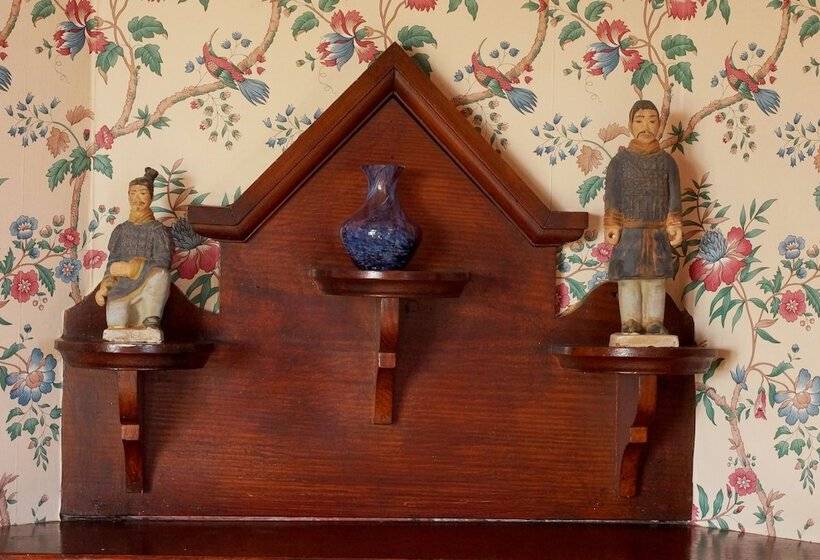 Отель Mansfield Castle