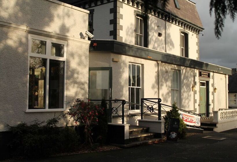 The Menai Hotel And Bar