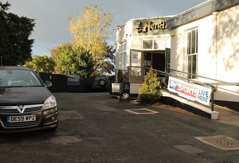 The Menai Hotel And Bar