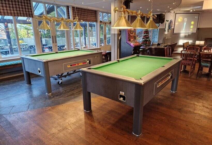 The Menai Hotel And Bar