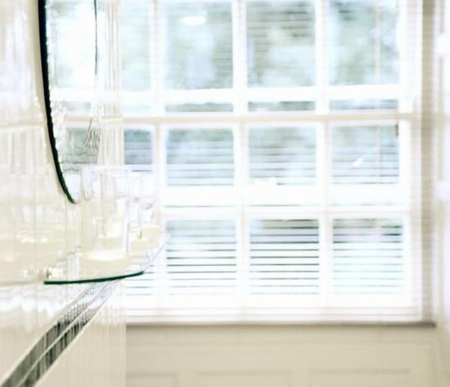 Whoop Hall Hotel And Leisure