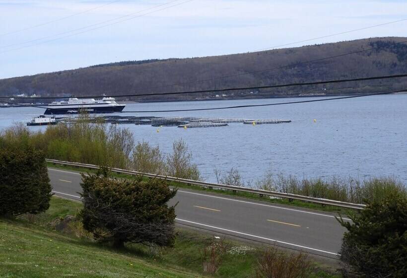 فندق Admiral Digby Inn Restaurant And Cottages