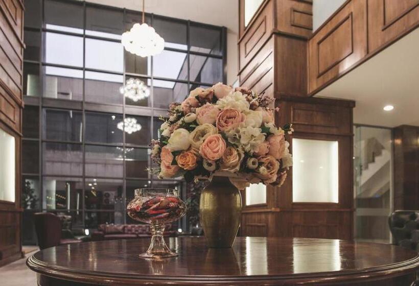 בית מלון כפרי Arpezos