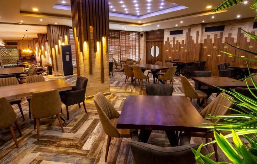 בית מלון כפרי Arpezos