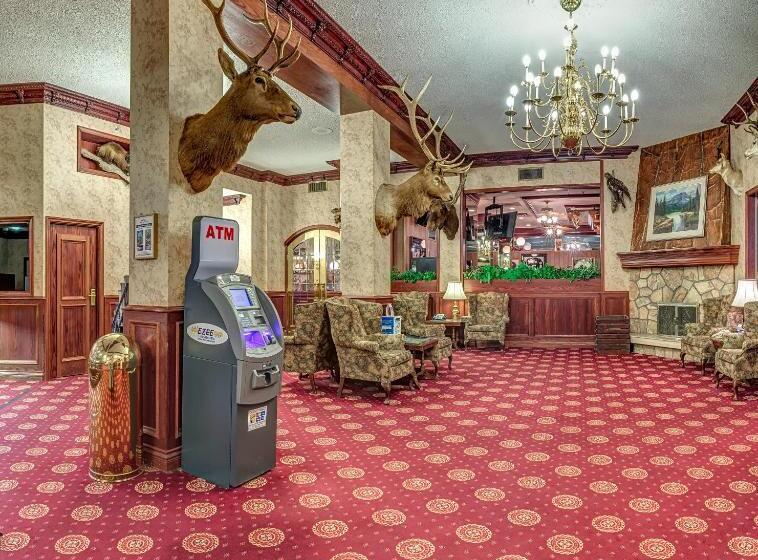 Отель Athabasca