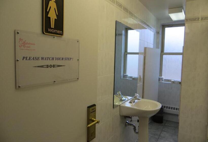 Отель Athabasca