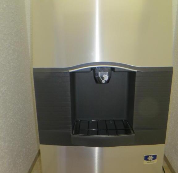 Отель Athabasca