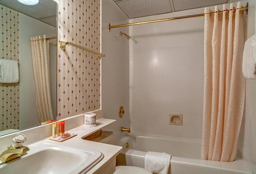 Отель Athabasca