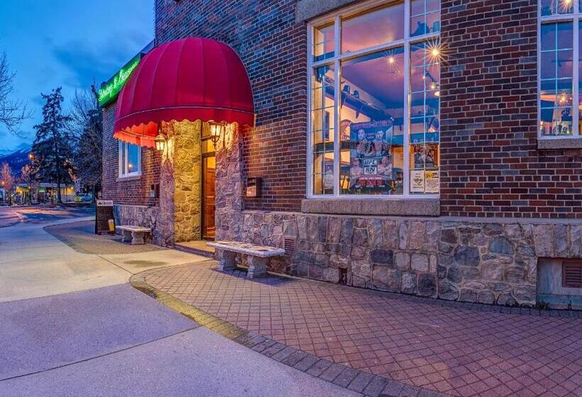 Отель Athabasca